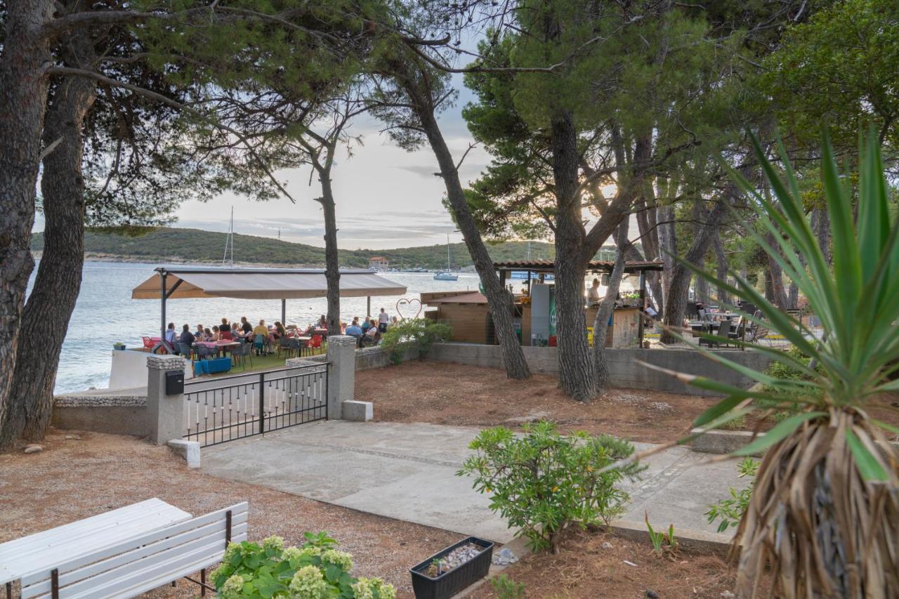 Sidus Maris, Spacious Seaside Apartment With Free Parking Мартиншчіца Екстер'єр фото